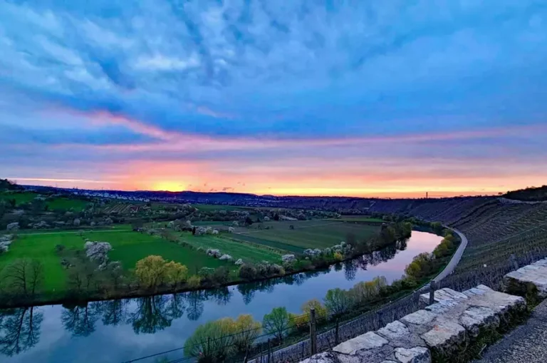 Neckartal beim Sonnenuntergang